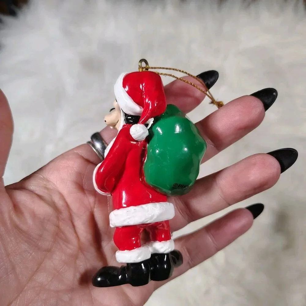VTG Disney GOOFY SANTA It's a Small World Ornament Disney World Store 1992